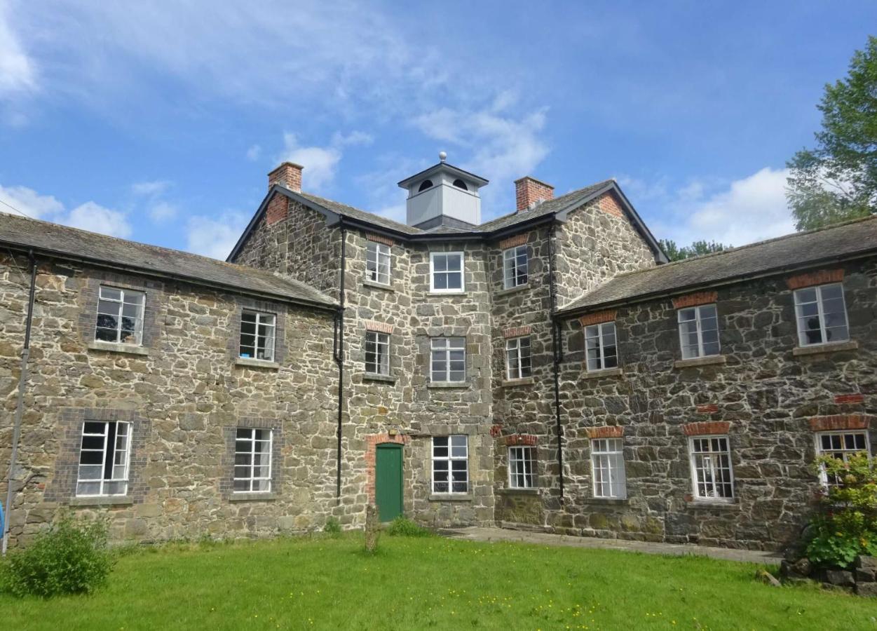 Ostello Llanfyllin Workhouse - Y Dolydd Esterno foto